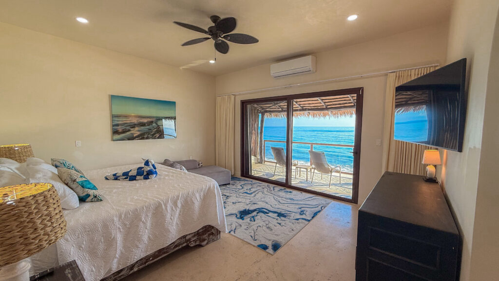 CASA LUNA AZUL BEDROOM